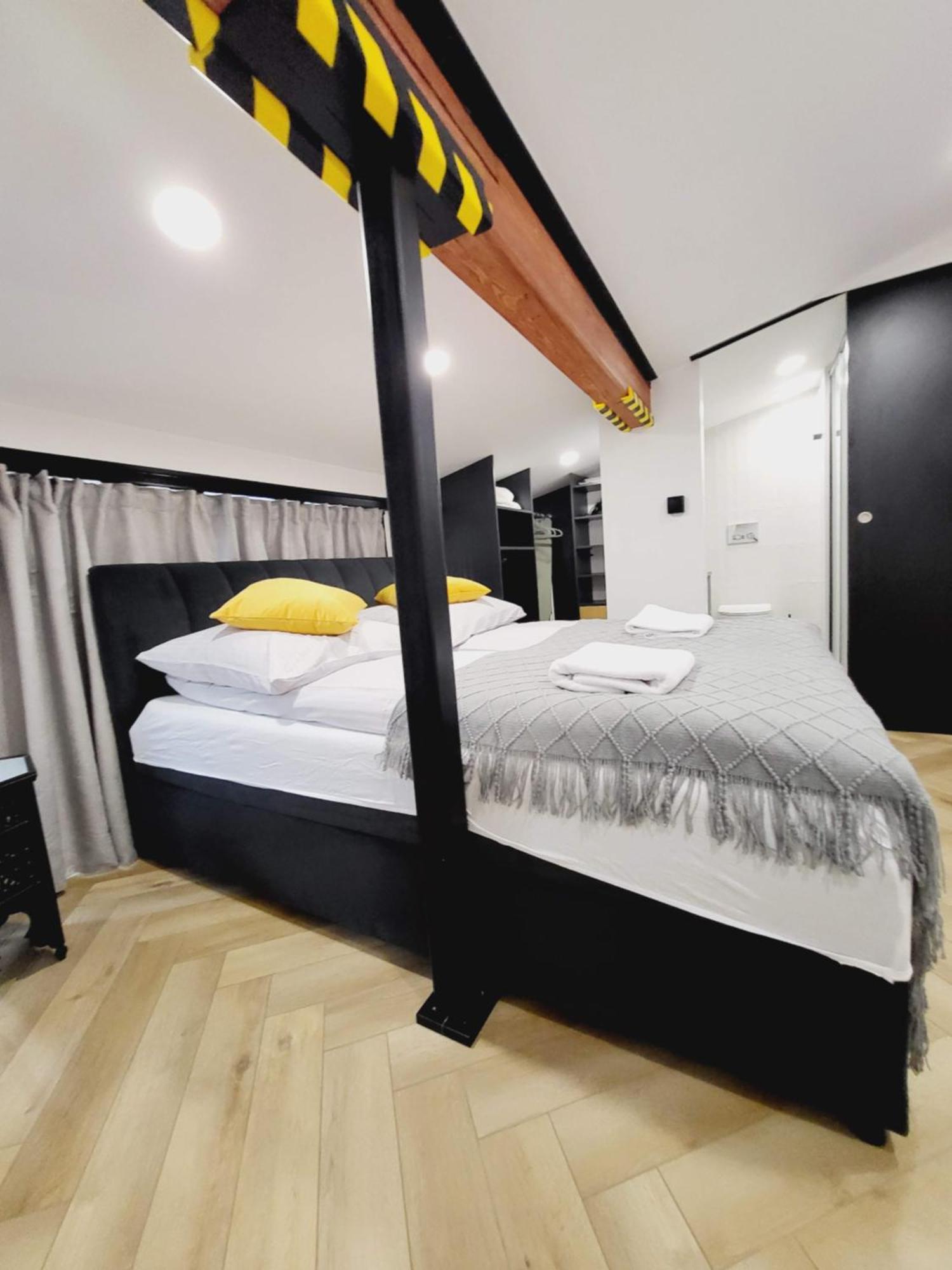 Old Town Apartment, Starowislna كراكوفيا المظهر الخارجي الصورة
